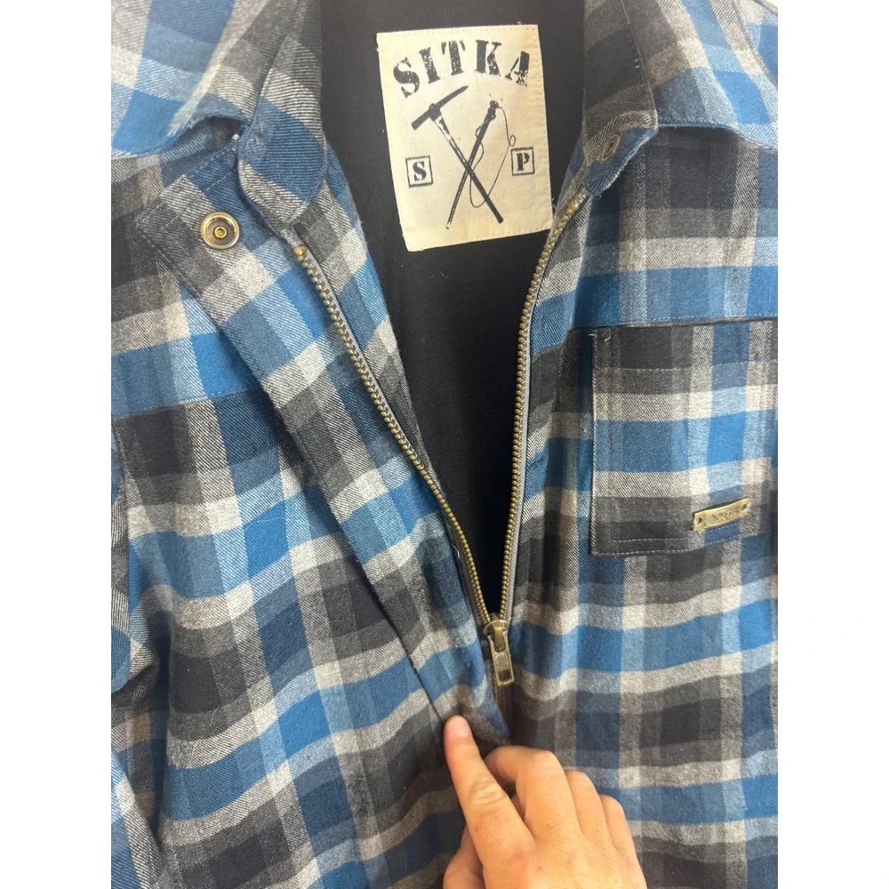 Sitka Blue Plaid Zip Up Shirt Jacket Mens Small Vancouver Island Buffalo Check